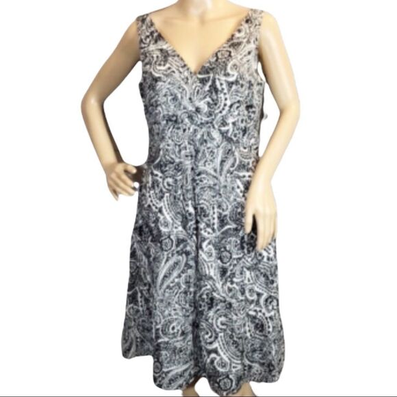 Land’s End Black and White Paisley Print Fit and Flare Dress 8 - Picture 1 of 10